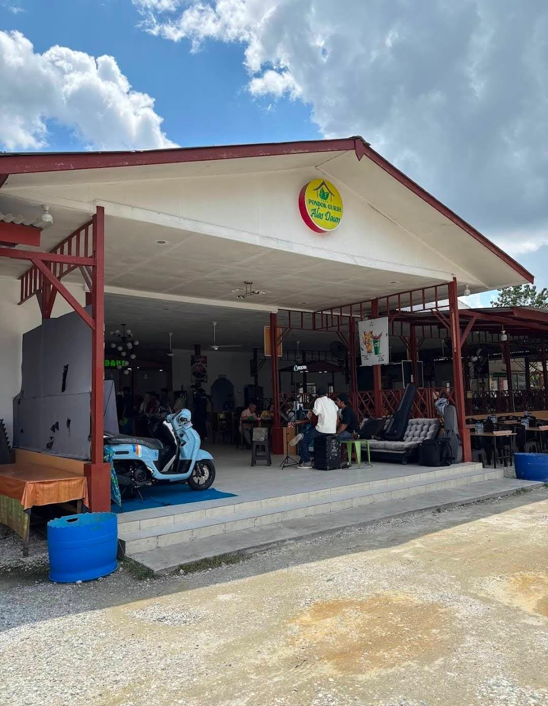 PONDOK GURIH ALAS DAUN