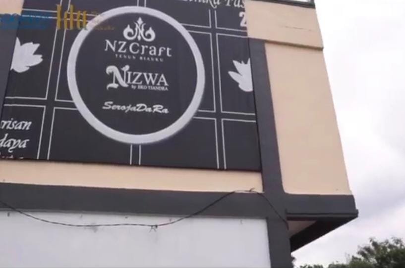 NZ CRAFT TENUN RIAUKU
