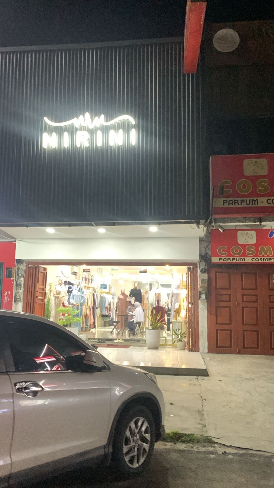 NIRINI BOUTIQUE