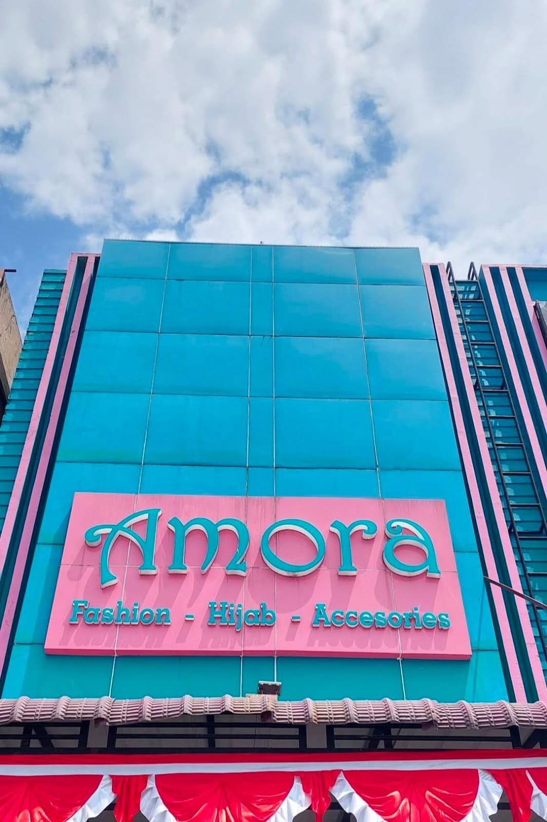 AMORA PEKANBARU