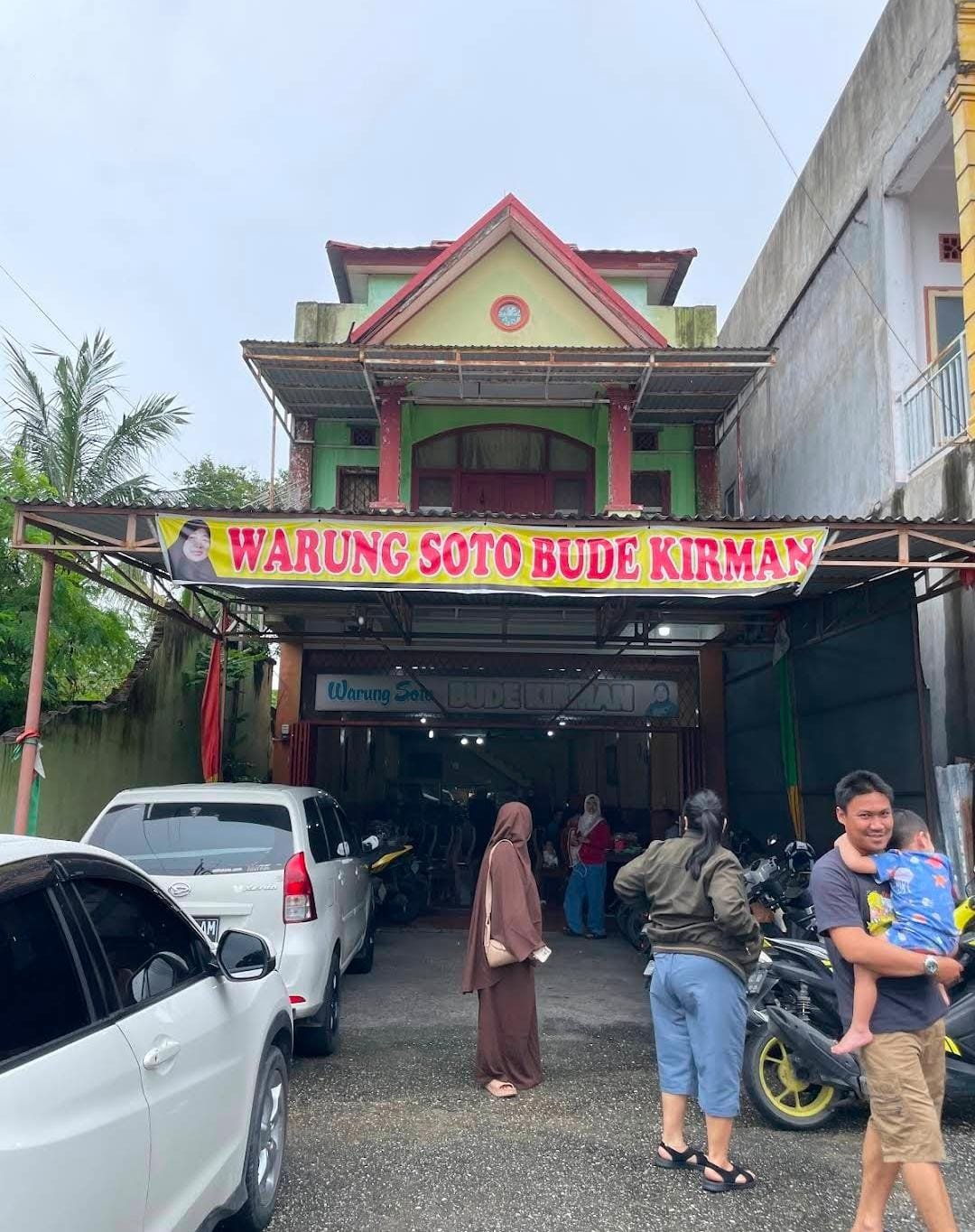 WARUNG SOTO BUDE KIRMAN