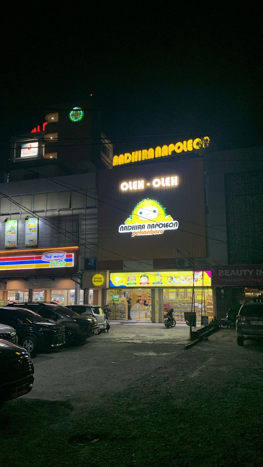 NADHIRA NAPOLEON (SUDIRMAN)